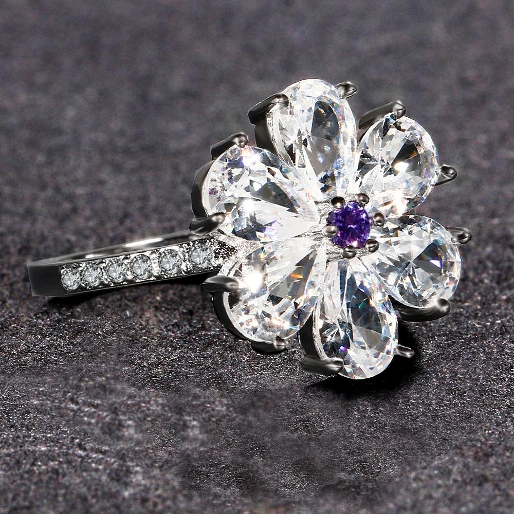 The Sparkling Flower Silver Ring