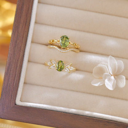 Vera Peridot Ring