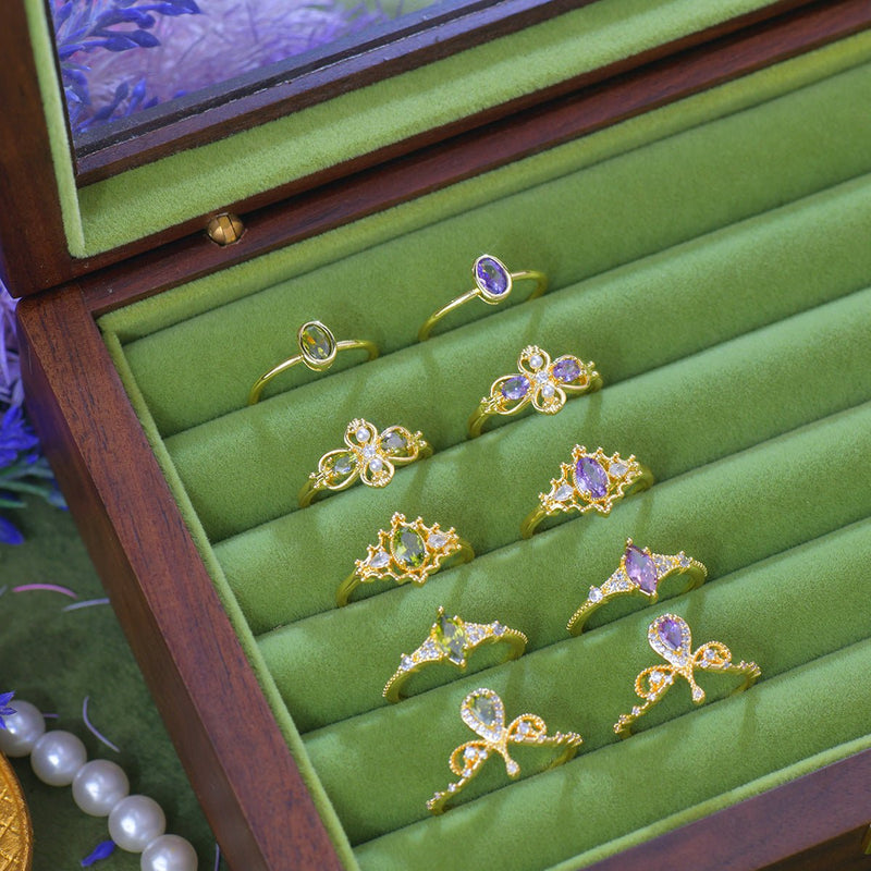 Verde Marquise Muse Ring