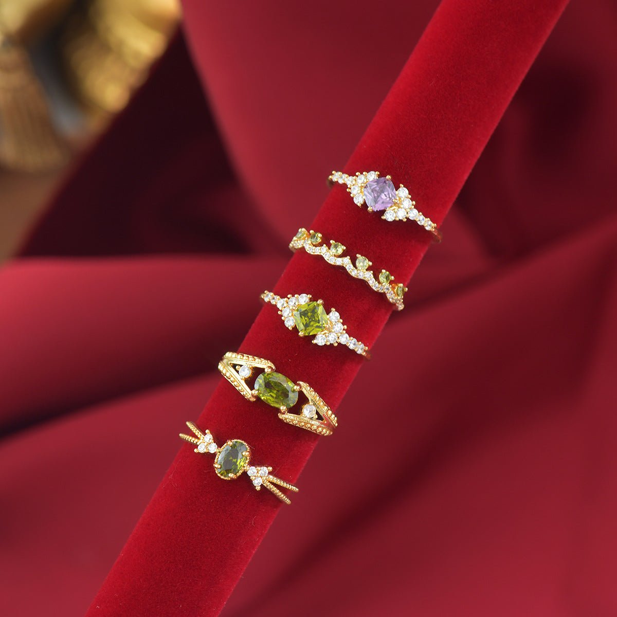 Verde Reliquary Ring